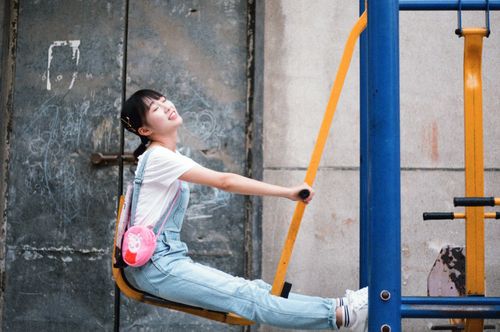 不仅仅是潜