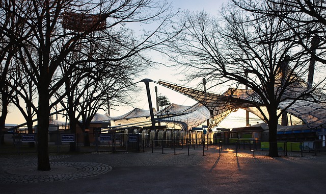 精确制导般 精确制导般